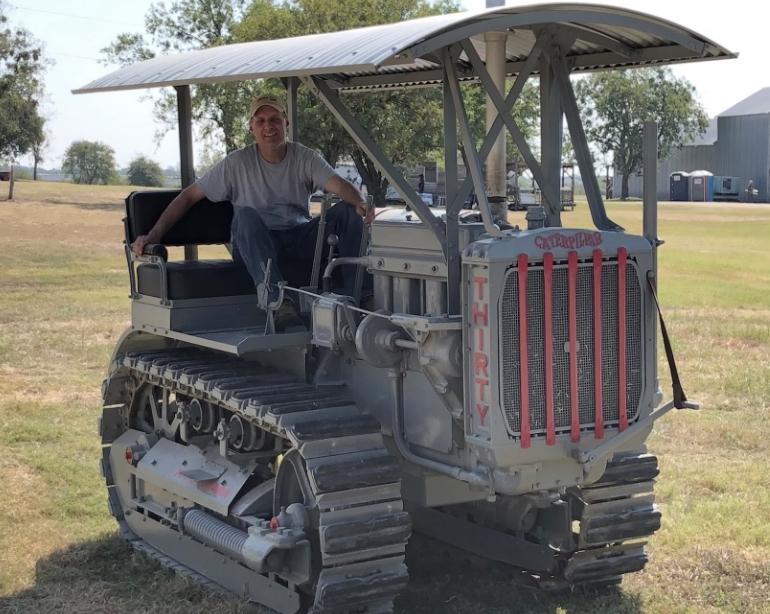 Rejuvenating a 1929 Cat Thirty Crawler Tractor Unearthed in a Texas Field
